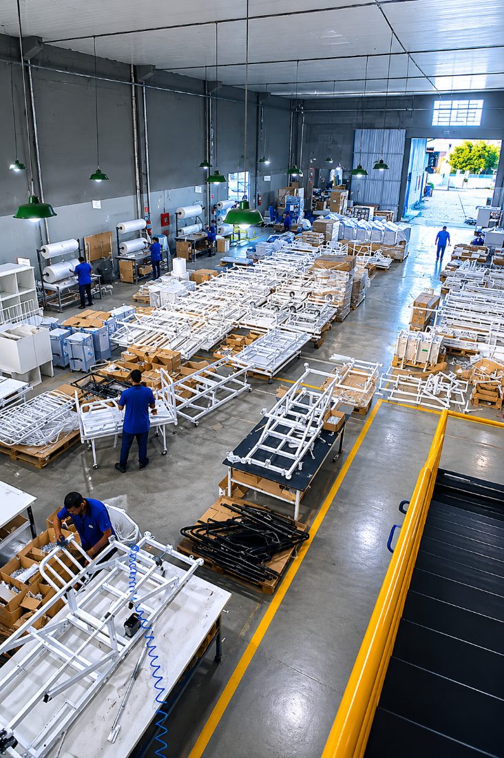 Linha de produção Vital Scheffer em Curitiba